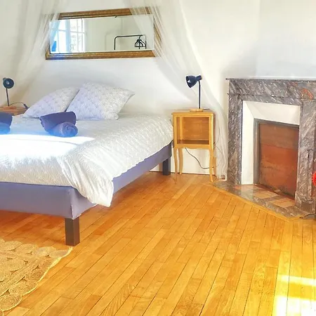 Apartment Domfront-bnb : Chic & Confort