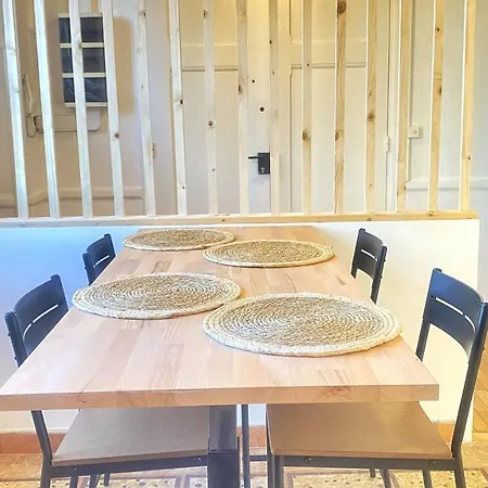 Domfront-bnb : Chic & Confort Apartment *