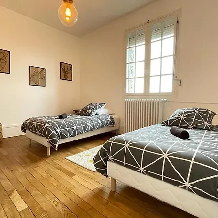 Apartment Domfront-bnb : Chic & Confort