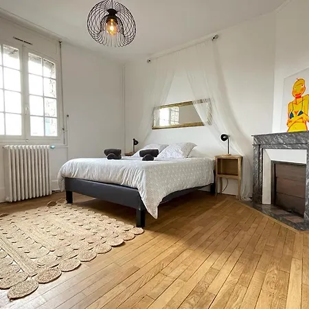 Apartment Domfront-bnb : Chic & Confort *