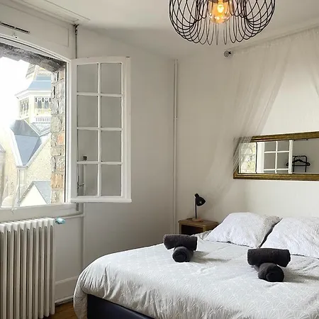 Apartment Domfront-bnb : Chic & Confort