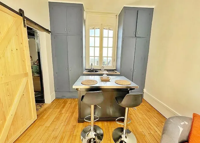 Appartamento Domfront-bnb : Chic & Confort