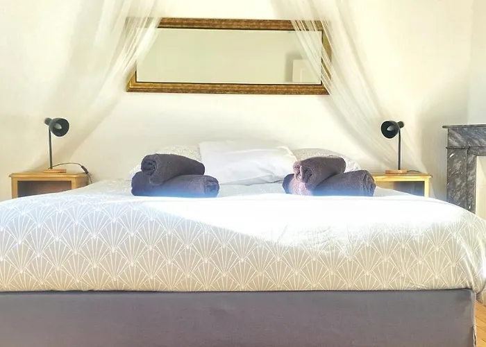 Appartamento Domfront-bnb : Chic & Confort