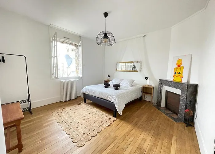 Domfront-bnb : Chic & Confort Appartamento *