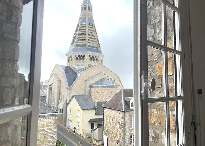 Domfront-bnb : Chic & Confort Appartamento