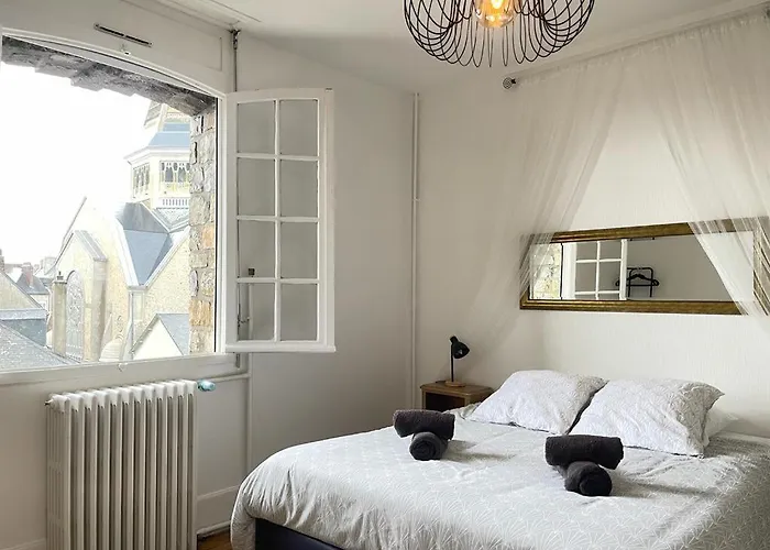 Appartamento Domfront-bnb : Chic & Confort