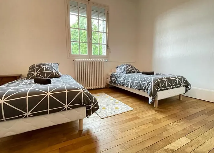 Domfront-bnb : Chic & Confort Appartamento